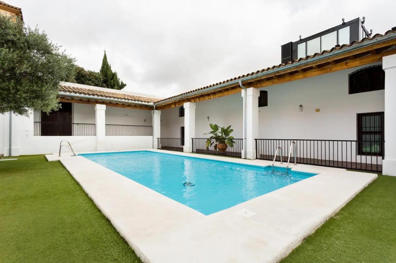 Artqhost Jerez Huge Loft & Free Parking Apartment Jerez de la Frontera Exterior photo