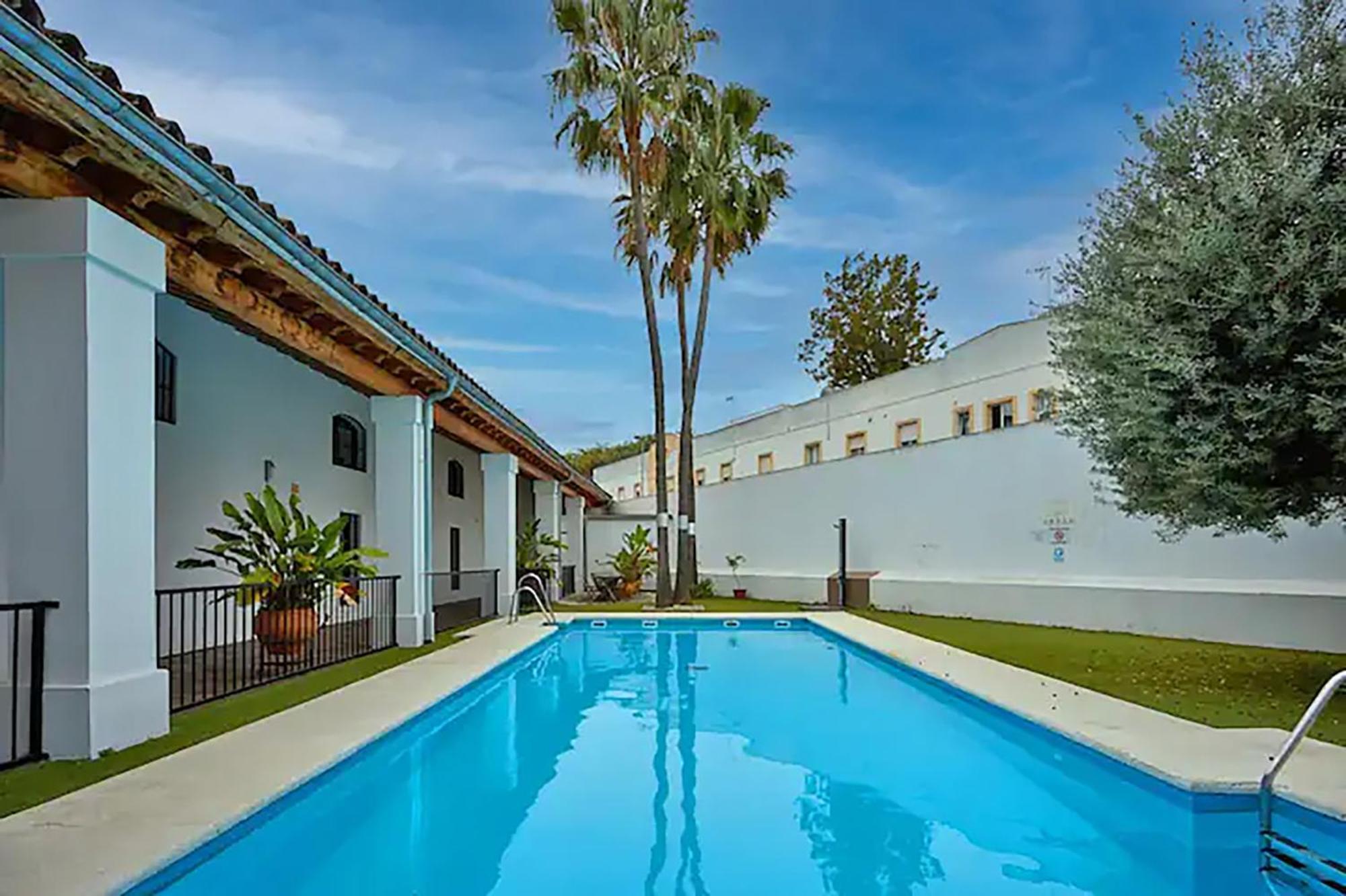 Artqhost Jerez Huge Loft & Free Parking Apartment Jerez de la Frontera Exterior photo