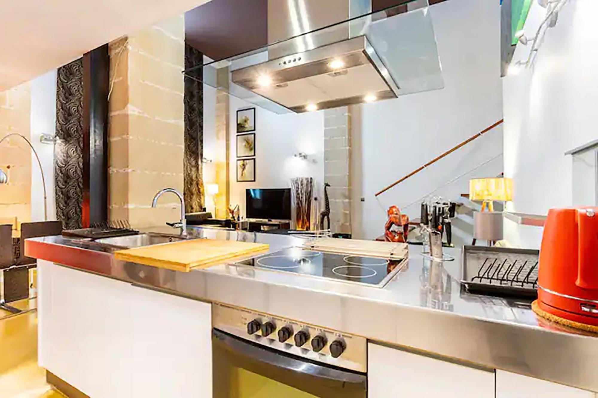 Artqhost Jerez Huge Loft & Free Parking Apartment Jerez de la Frontera Exterior photo